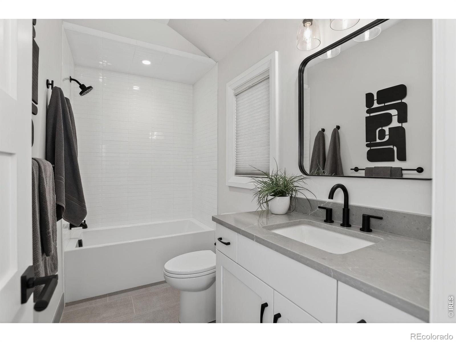 1295 S Garfield Street