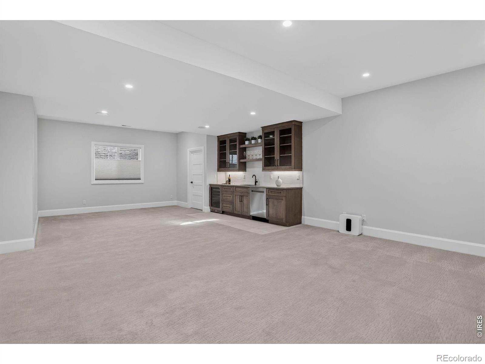 1295 S Garfield Street