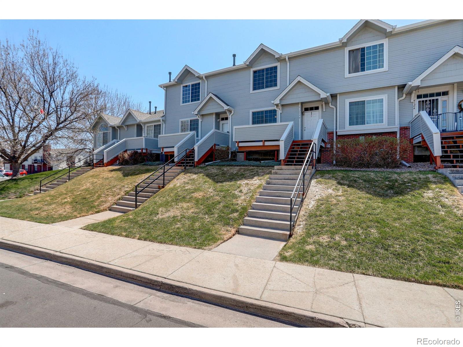 4120 E 119th Place