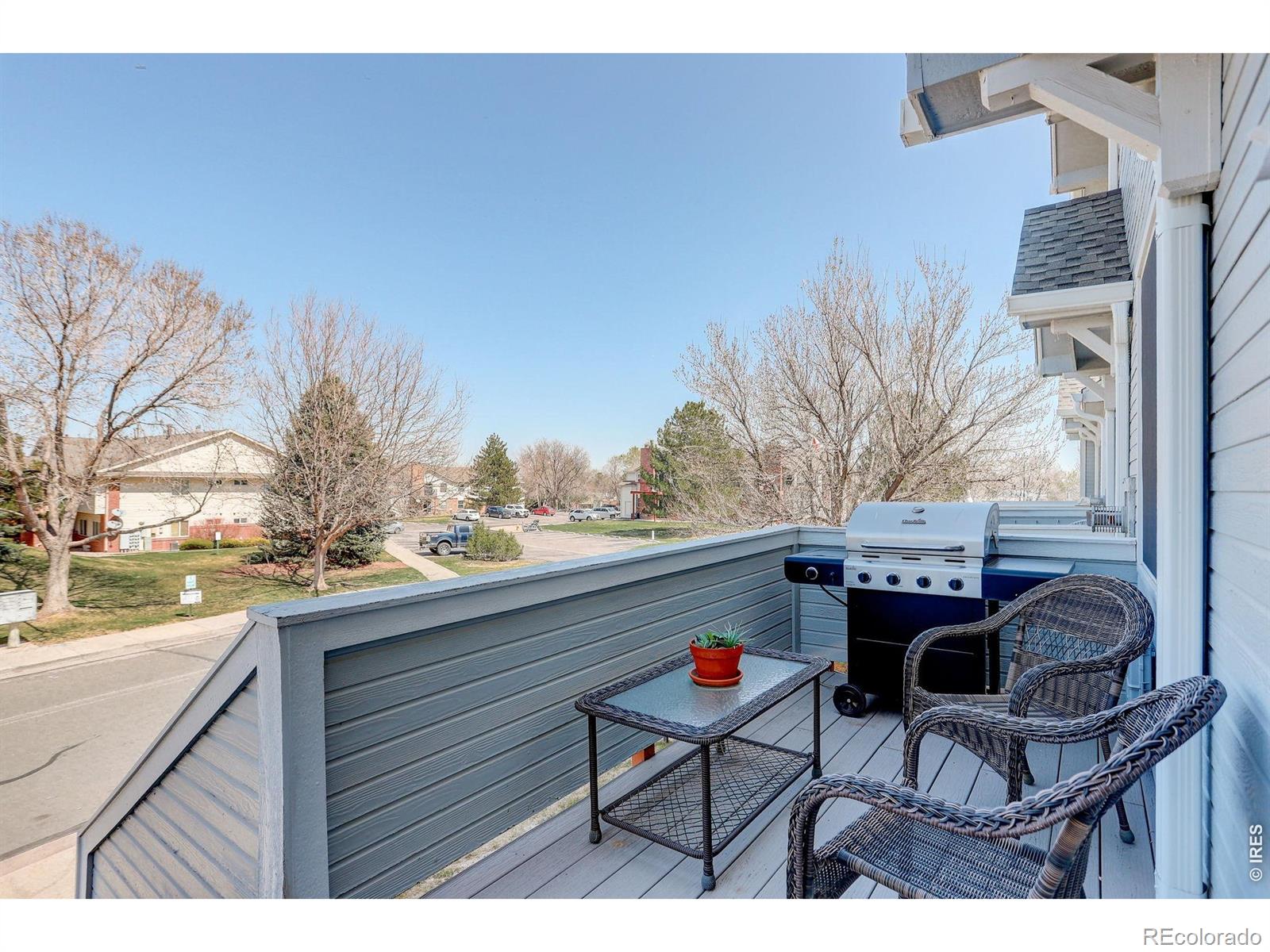 4120 E 119th Place