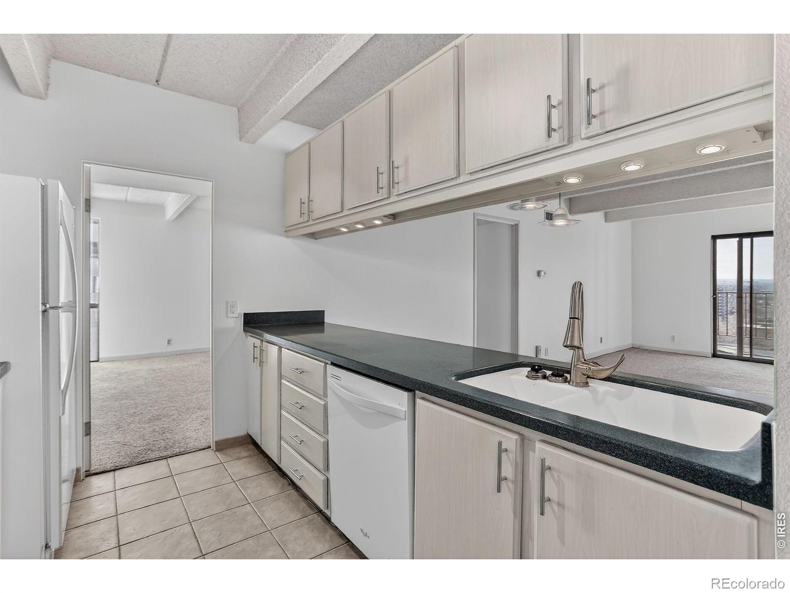 777 N Washington Street Unit: 1004