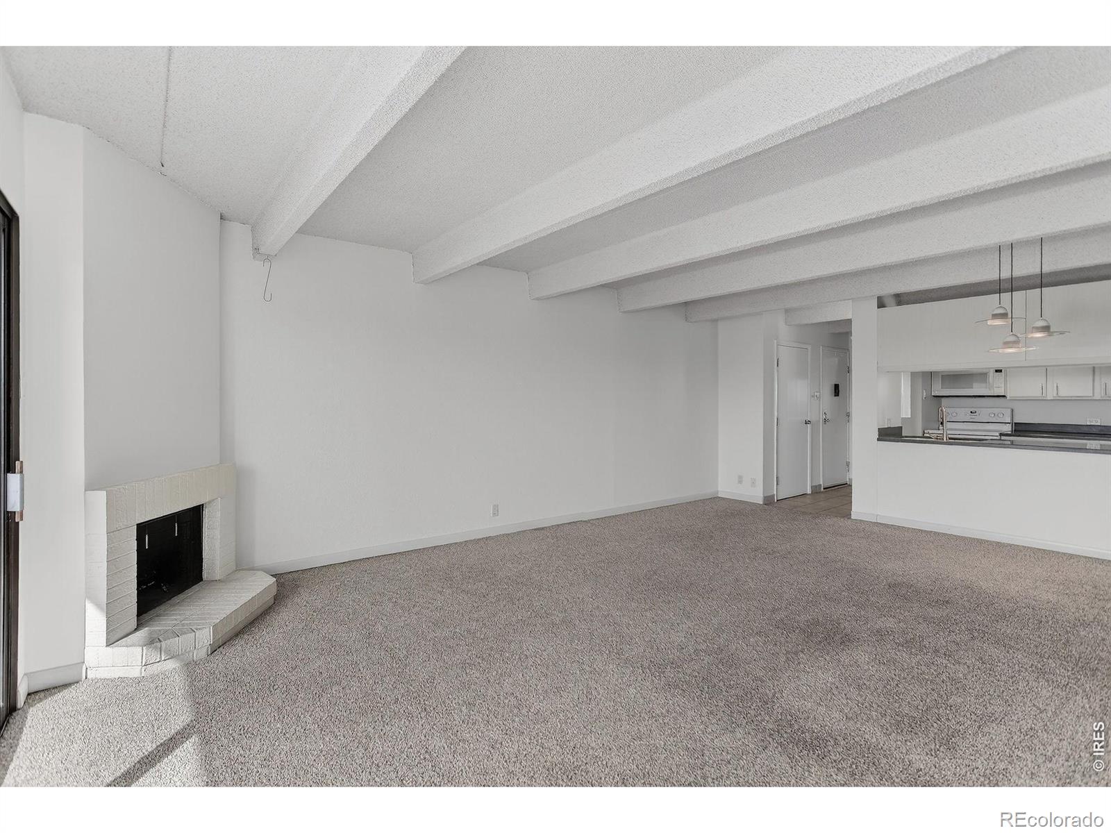 777 N Washington Street Unit: 1004