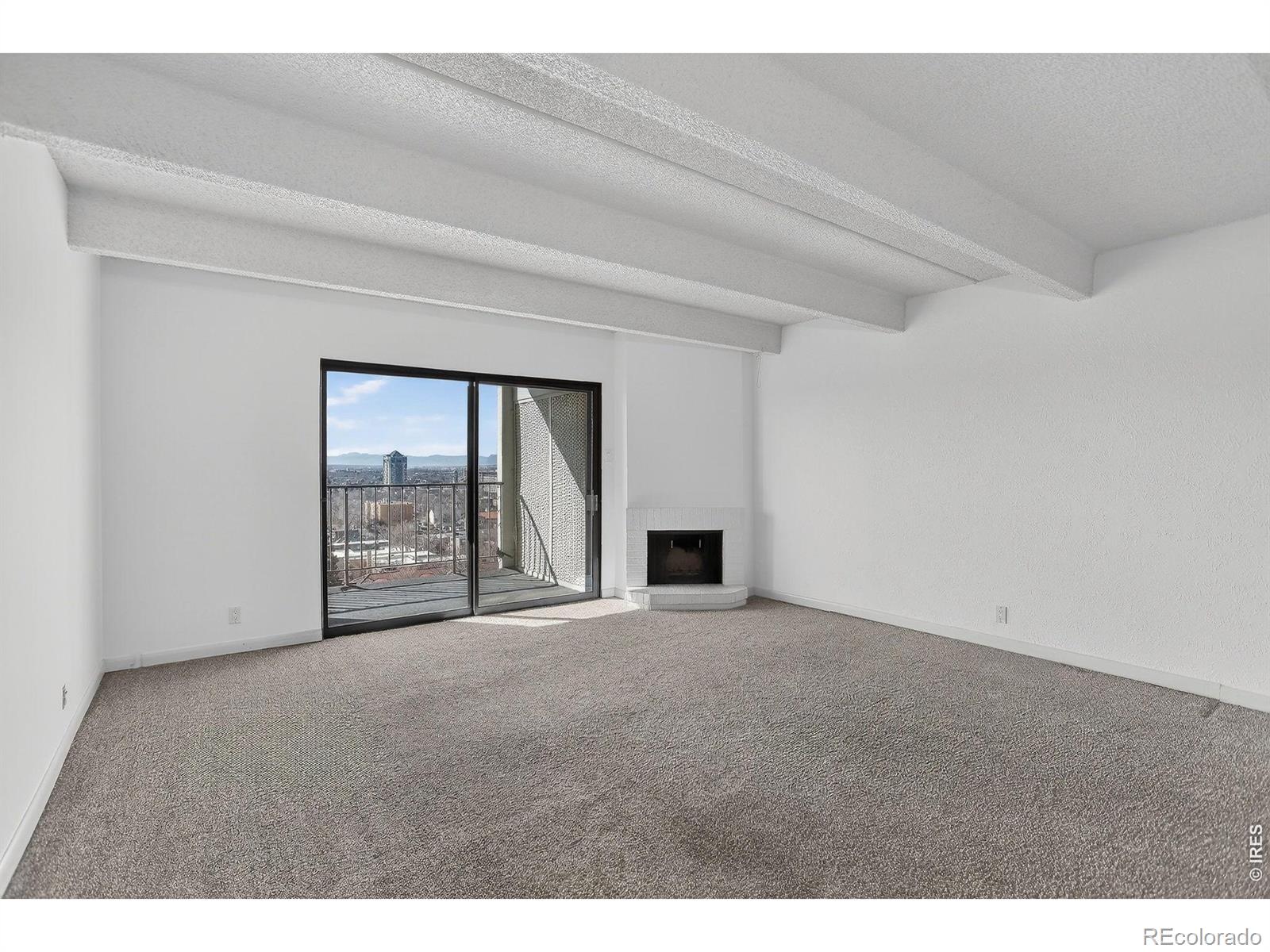 777 N Washington Street Unit: 1004