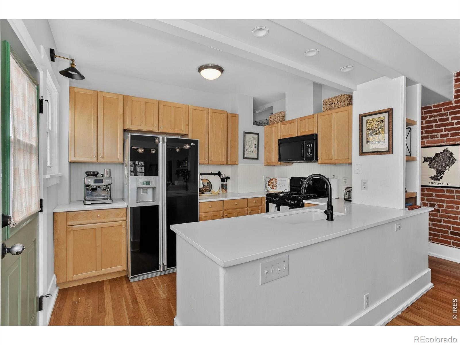 1648 N Ogden Street Unit: 4