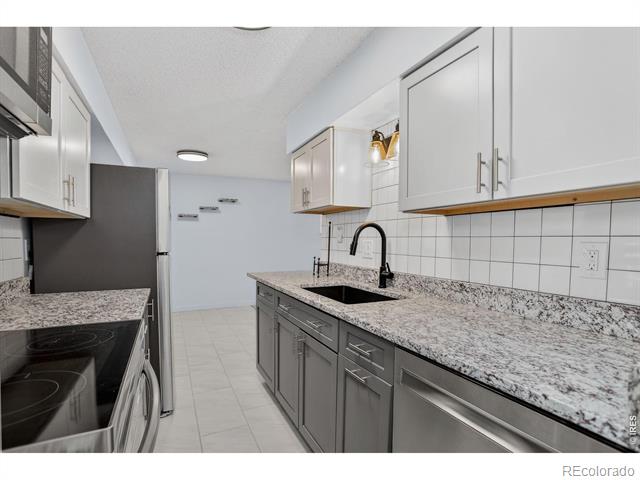 7335 E Quincy Avenue Unit: 104