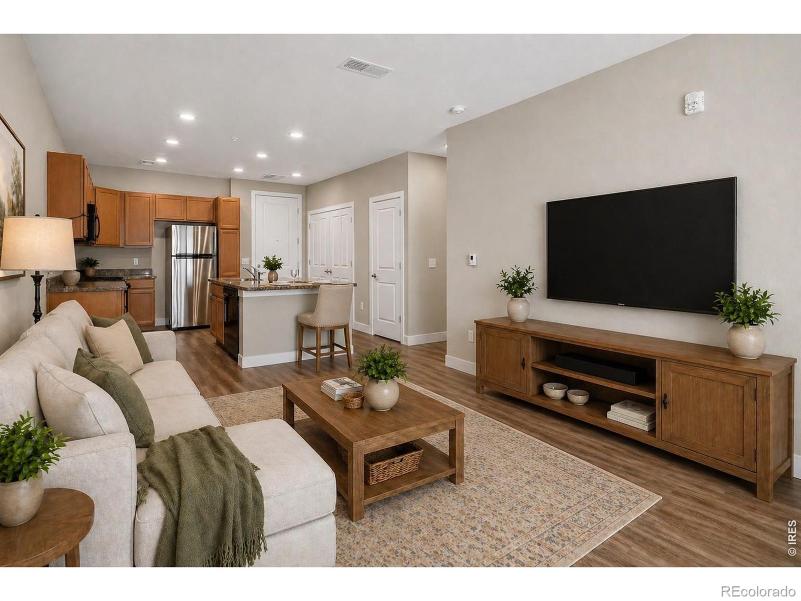 14351 E Tennessee Avenue Unit: 305