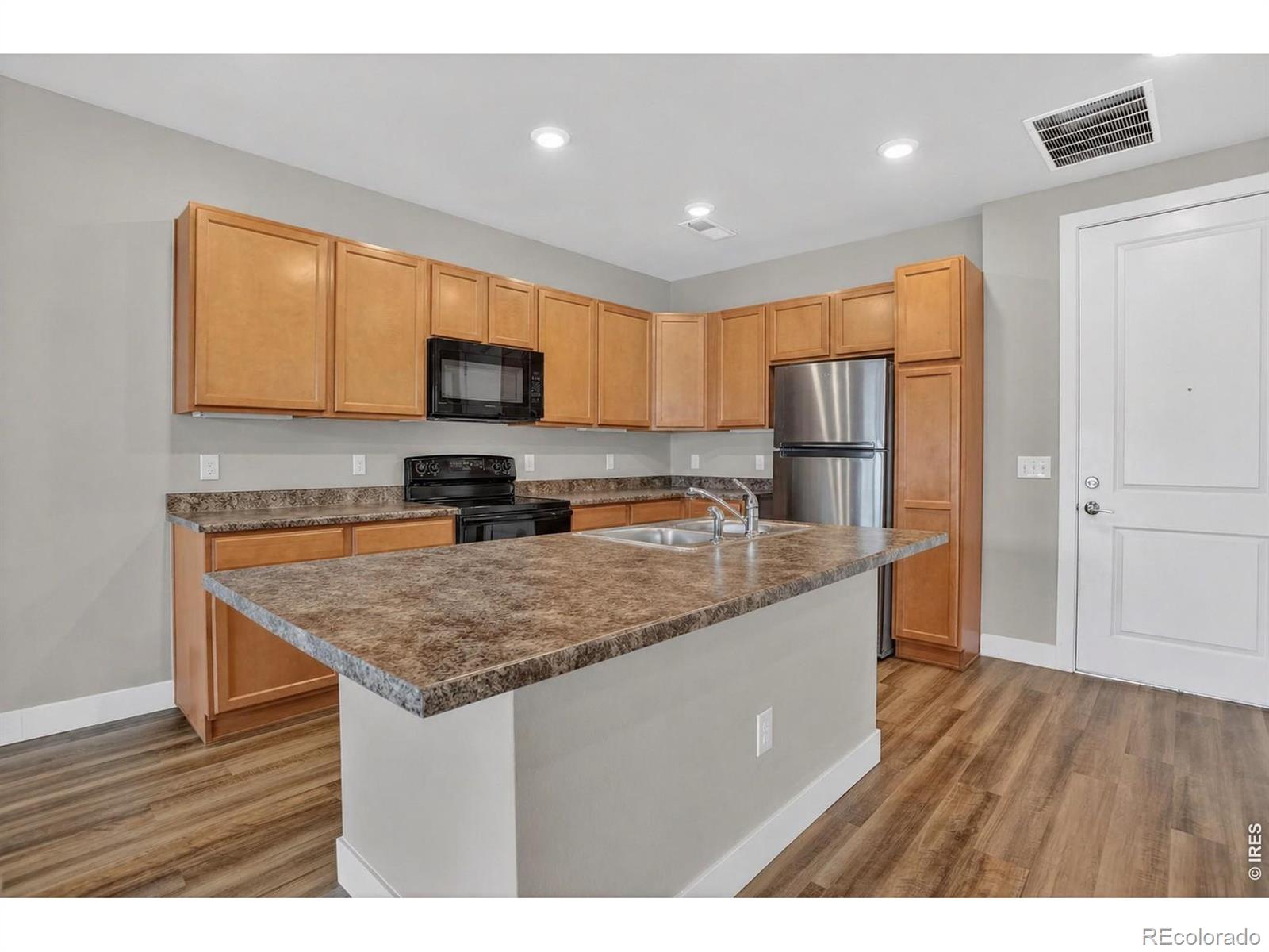 14351 E Tennessee Avenue Unit: 305