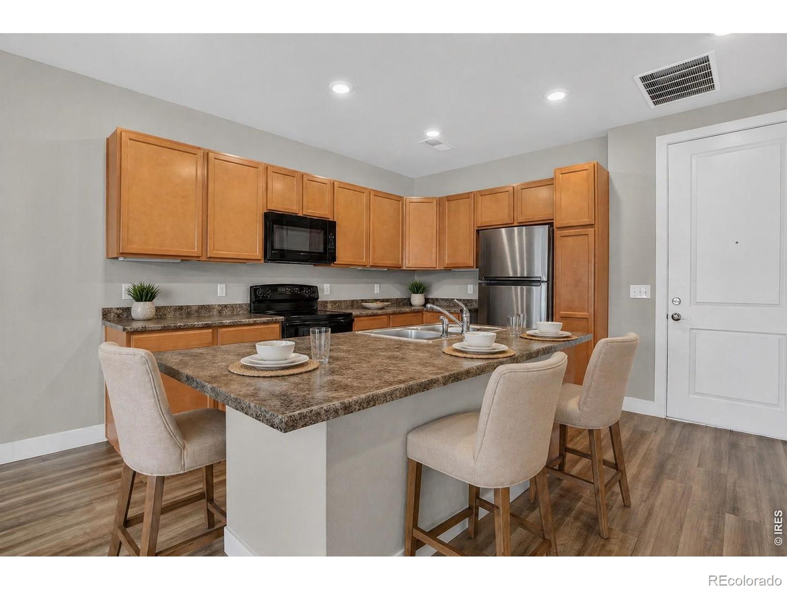 14351 E Tennessee Avenue Unit: 305