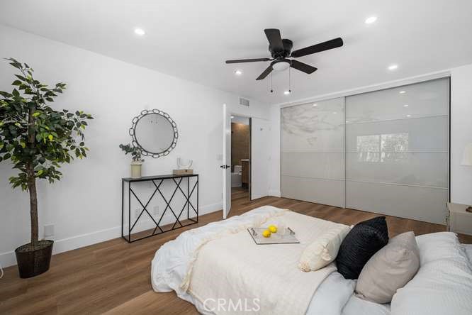 2383 E Bellamy