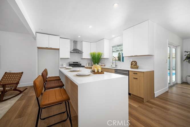 2383 E Bellamy