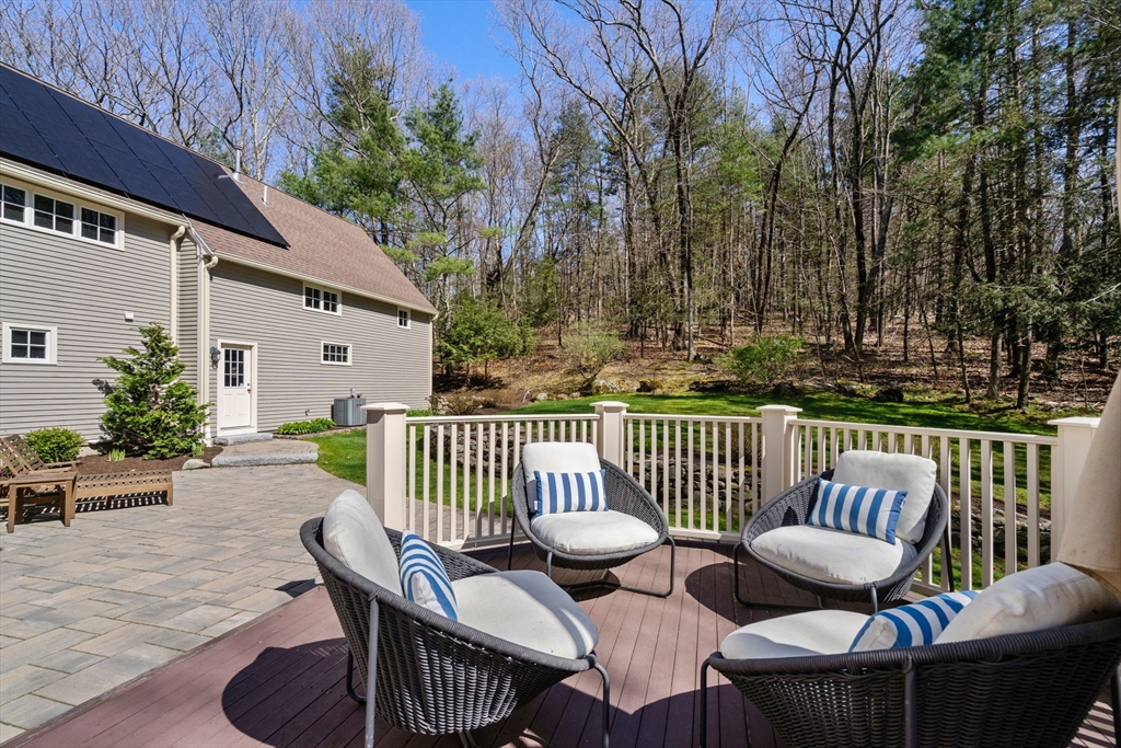 47 Brewster Rd