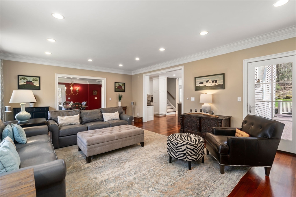 47 Brewster Rd