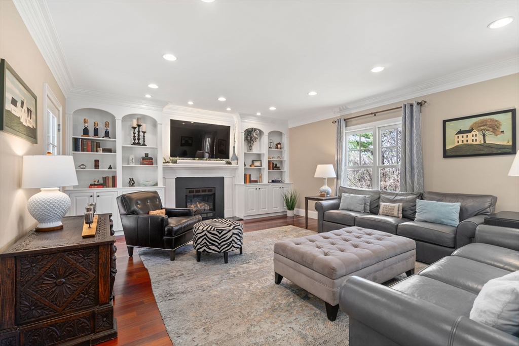 47 Brewster Rd
