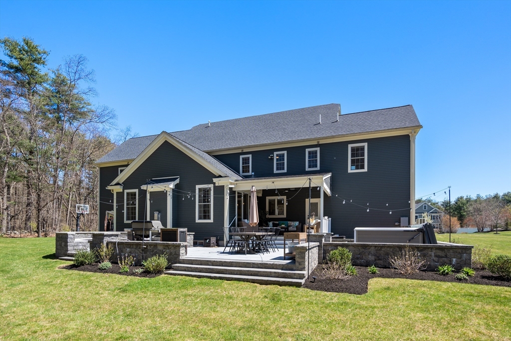 25 Anthony Dr