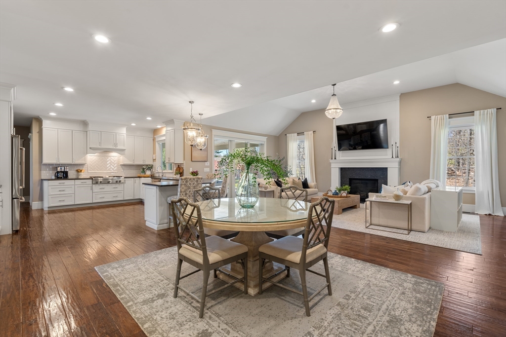 25 Anthony Dr