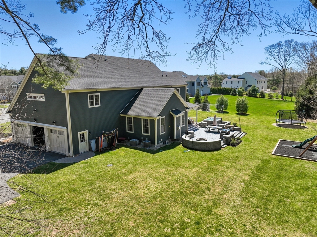25 Anthony Dr