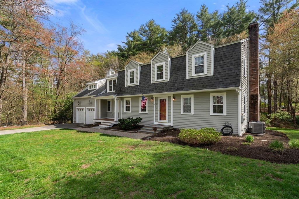 27 Middle Rd