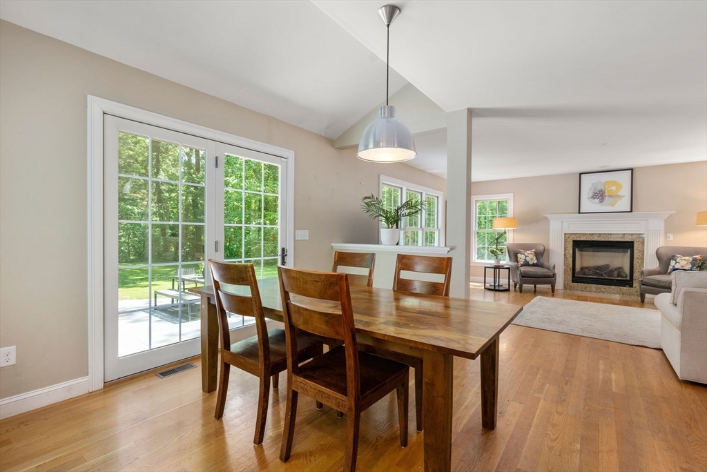 358 Peakham Rd