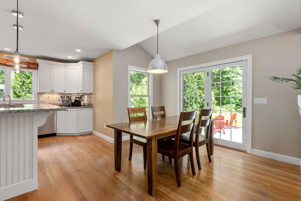 358 Peakham Rd