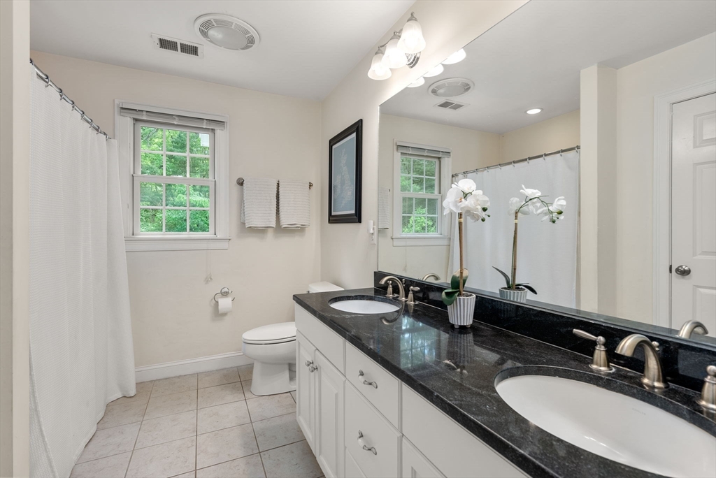 358 Peakham Rd