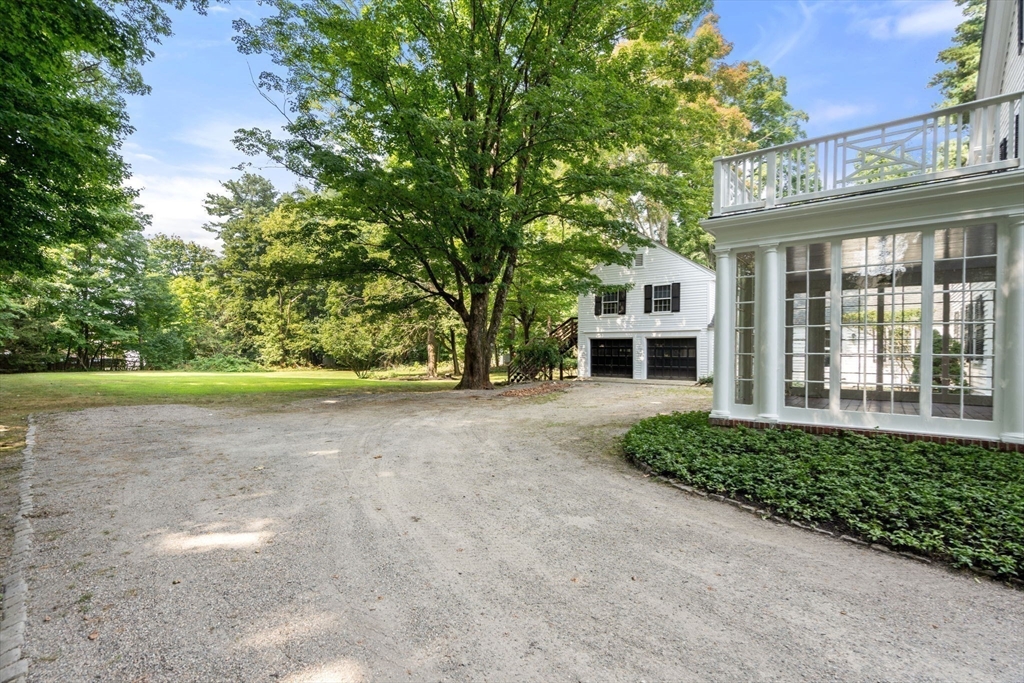 64 Pleasant St