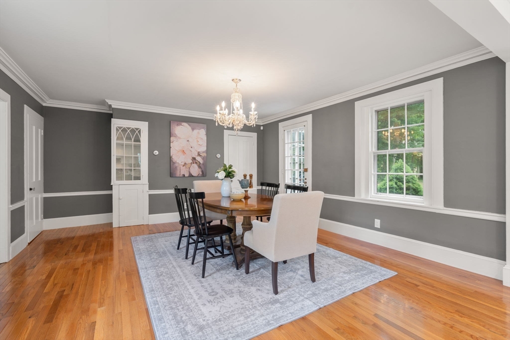 64 Pleasant St