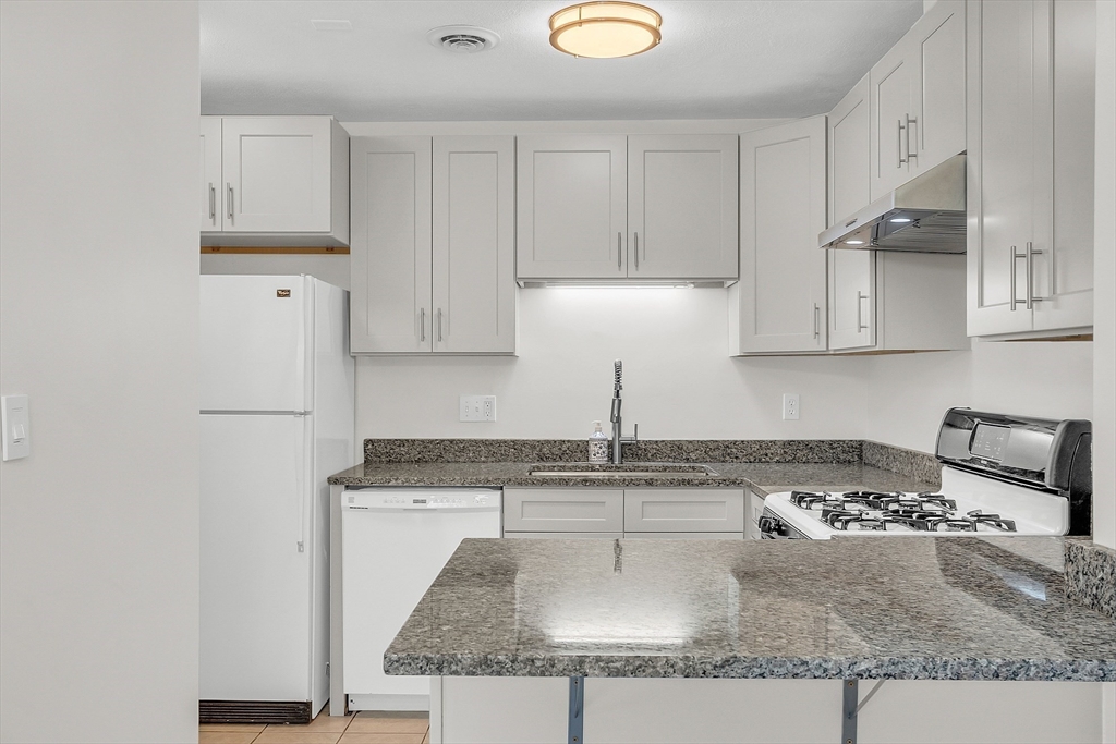 21 Concord Greene Unit: 5