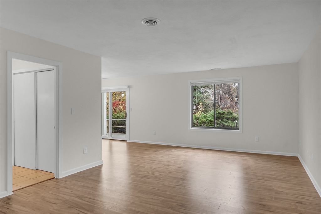 21 Concord Greene Unit: 5