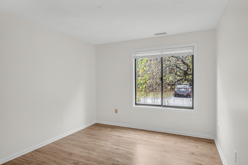 21 Concord Greene Unit: 5