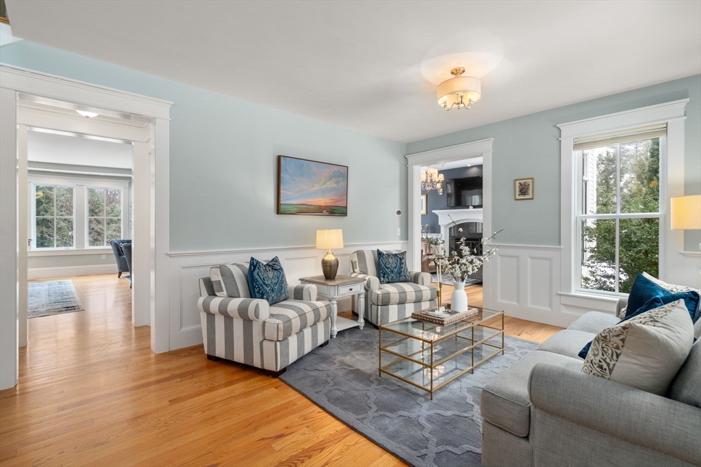 377 Lincoln Rd