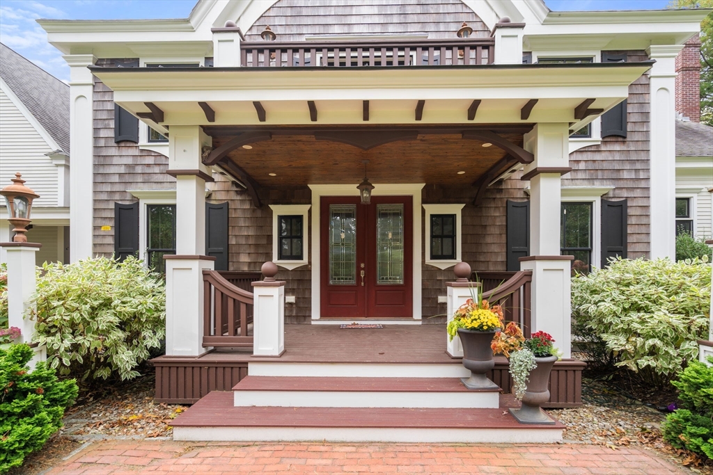 377 Lincoln Rd
