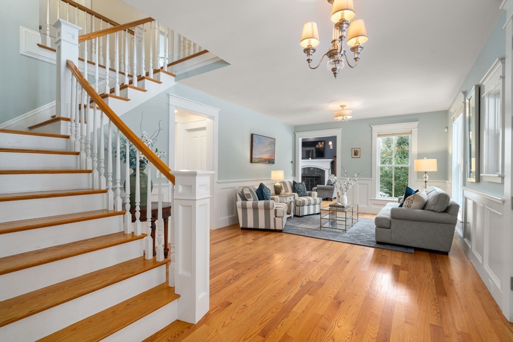 377 Lincoln Rd