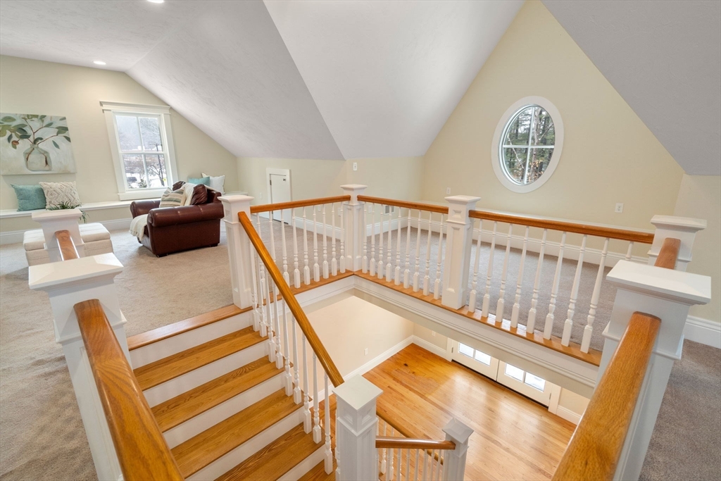 377 Lincoln Rd