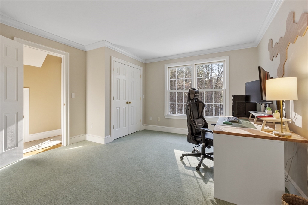 139 Nashaway Rd