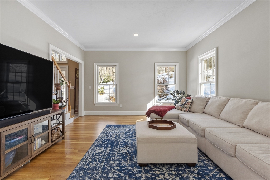 139 Nashaway Rd