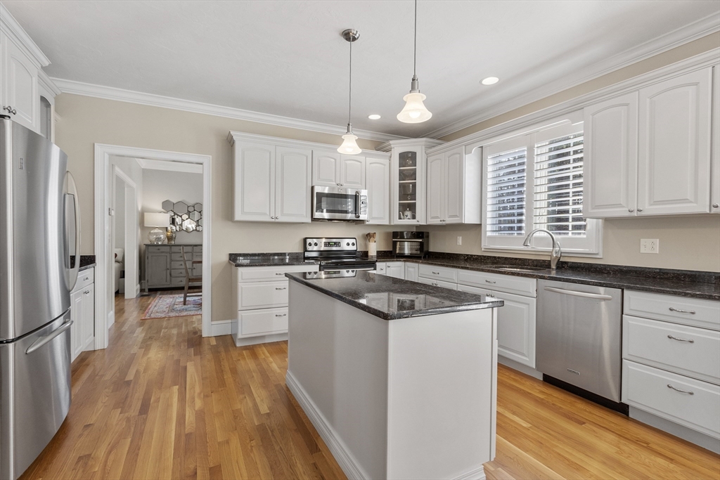 139 Nashaway Rd