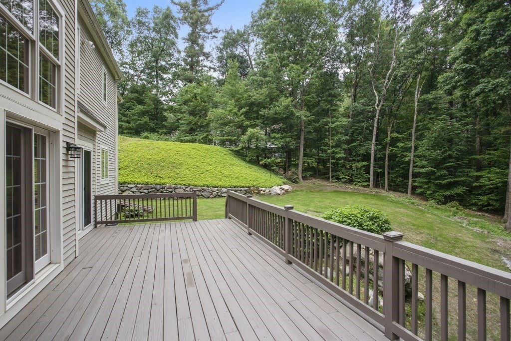 139 Nashaway Rd