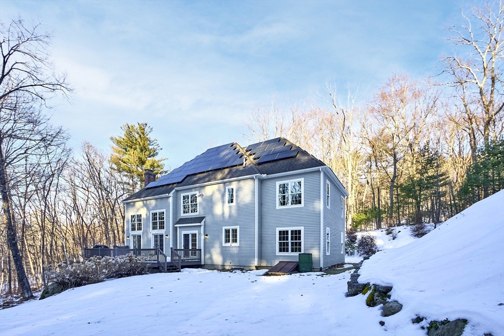 139 Nashaway Rd