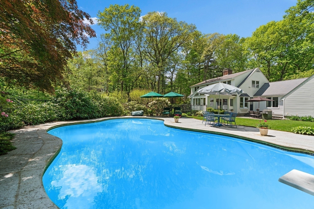 46 High Rock Road