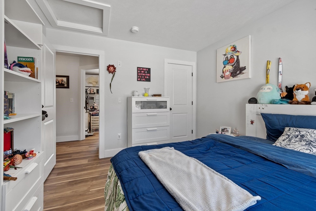 196 Sheldon Rd