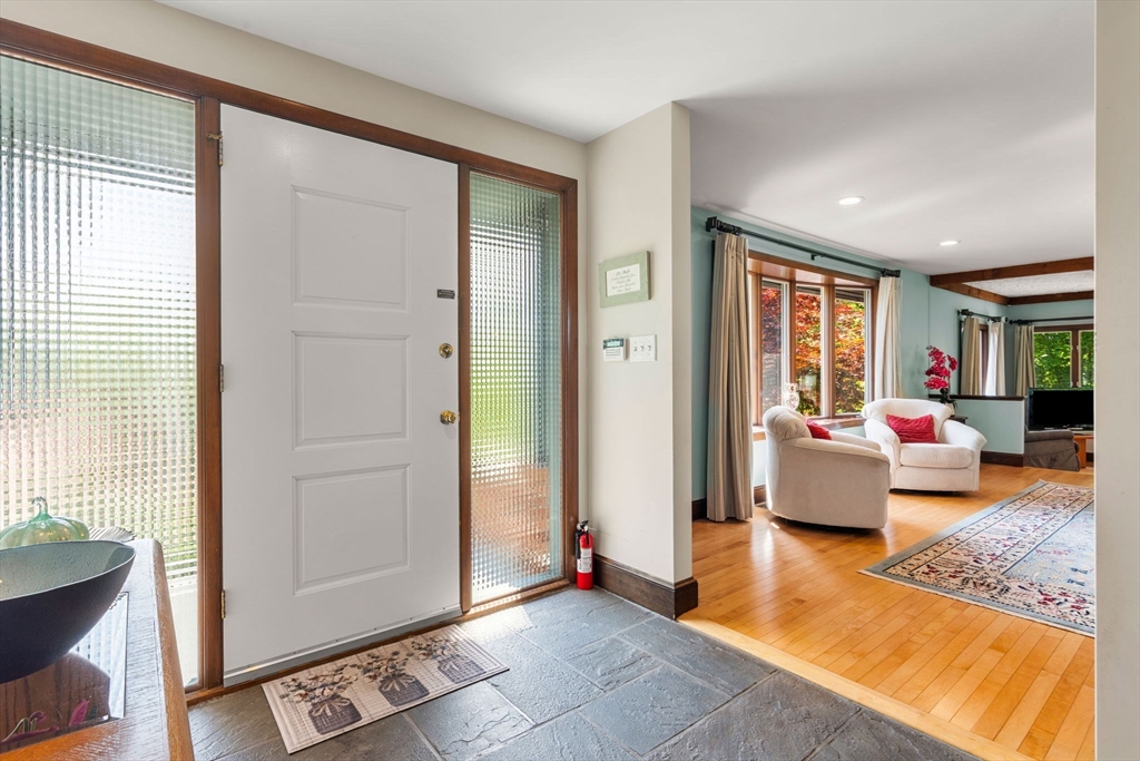 12 Howard Rd