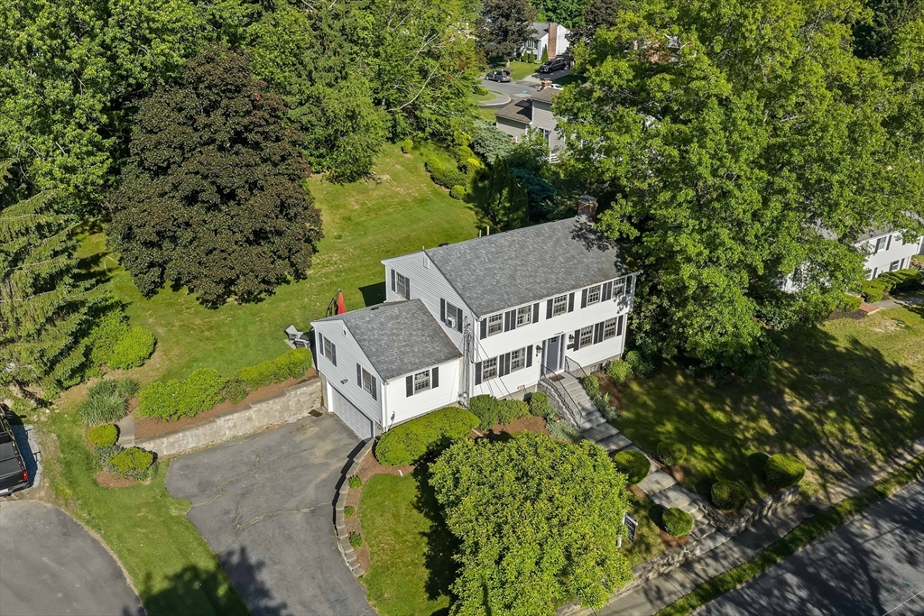 17 Old Wood Road