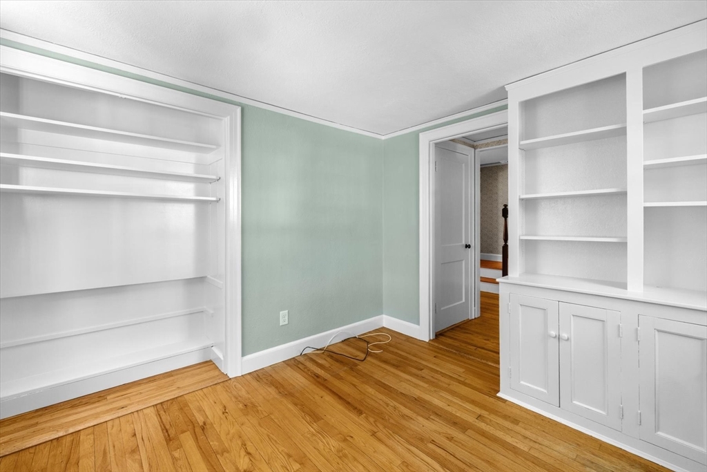315 Goodmans Hill Rd