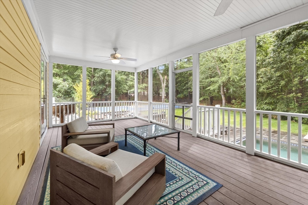 12 Trillium Way