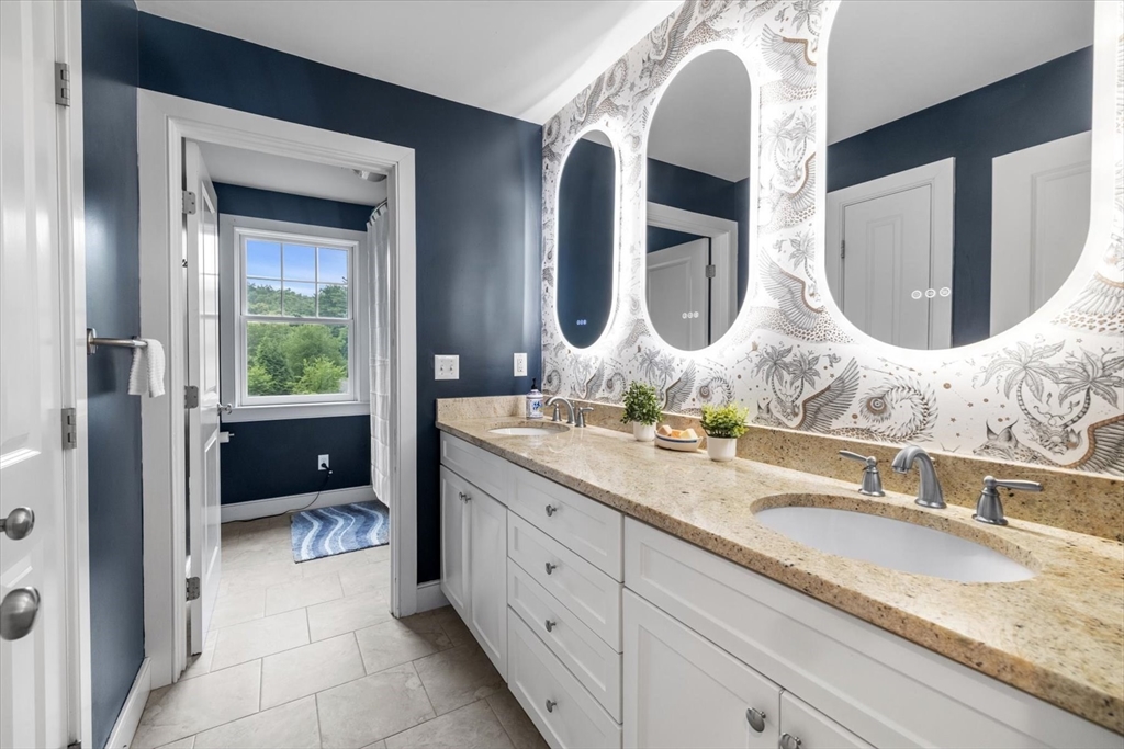 12 Trillium Way