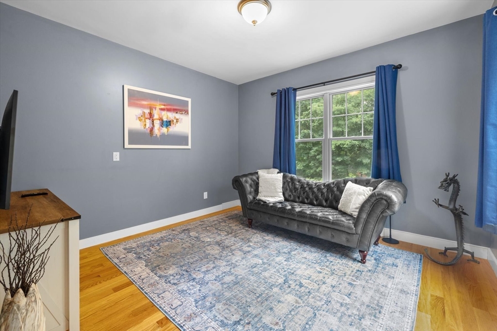 12 Trillium Way