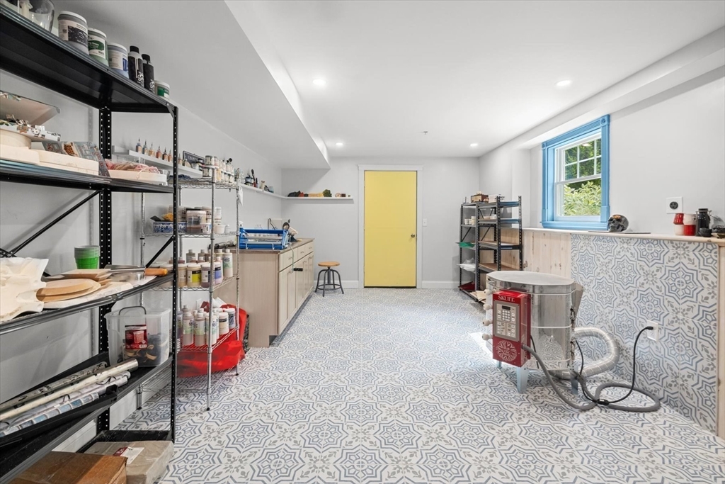 12 Trillium Way