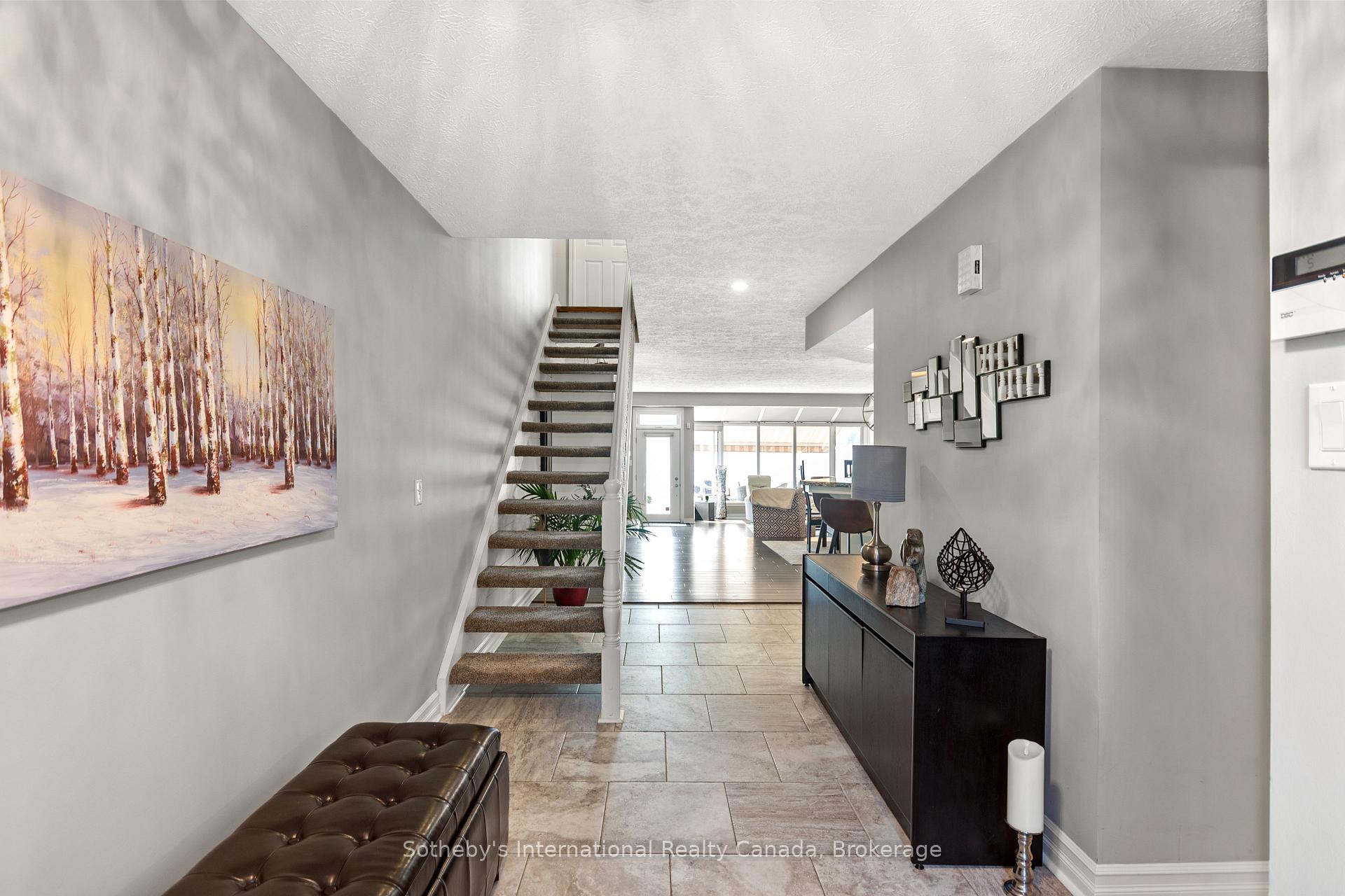 8 Beck Blvd #10, Penetanguishene