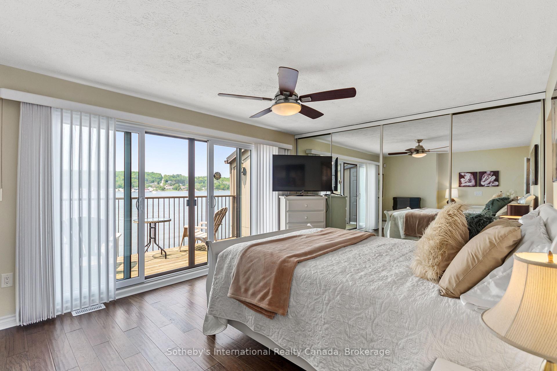 8 Beck Blvd #10, Penetanguishene