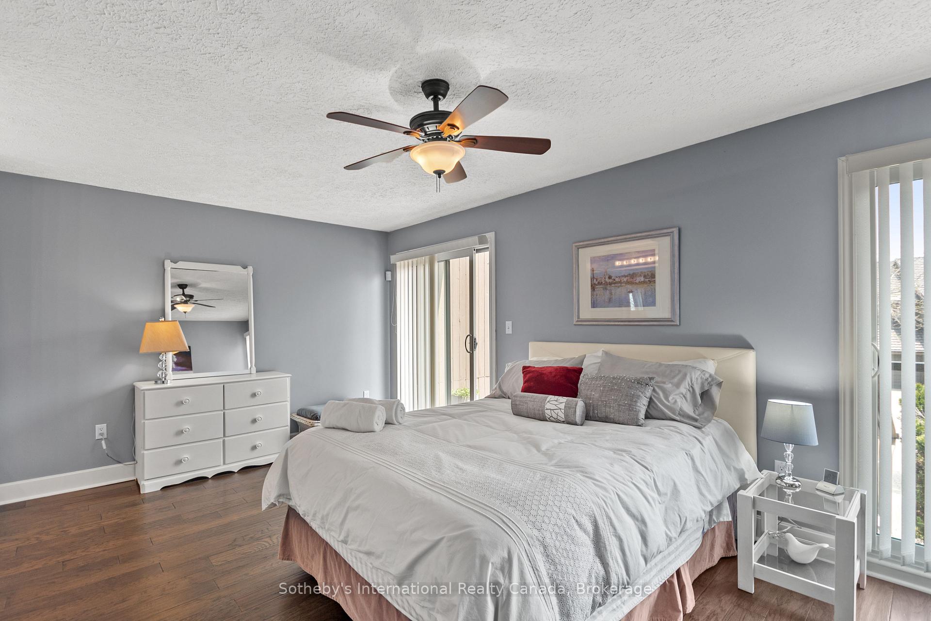 8 Beck Blvd #10, Penetanguishene